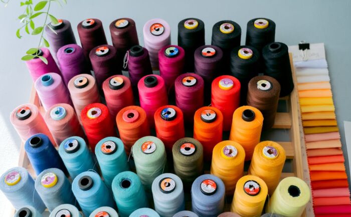 découvrez comment garantir la durabilité de vos broderies grâce à nos conseils et techniques pour des motifs résistants et durables.