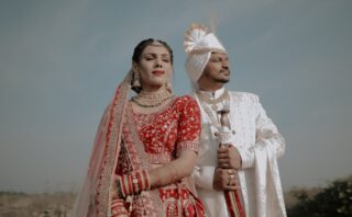 découvrez notre spécialisation en broderie pour maîtriser l'art du fil et créer des designs uniques et personnalisés.