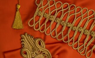 Avantages techniques de la broderie monochrome et comment les exploiter