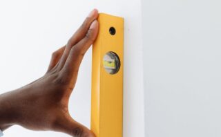 Comment corriger un motif mal positionné en broderie